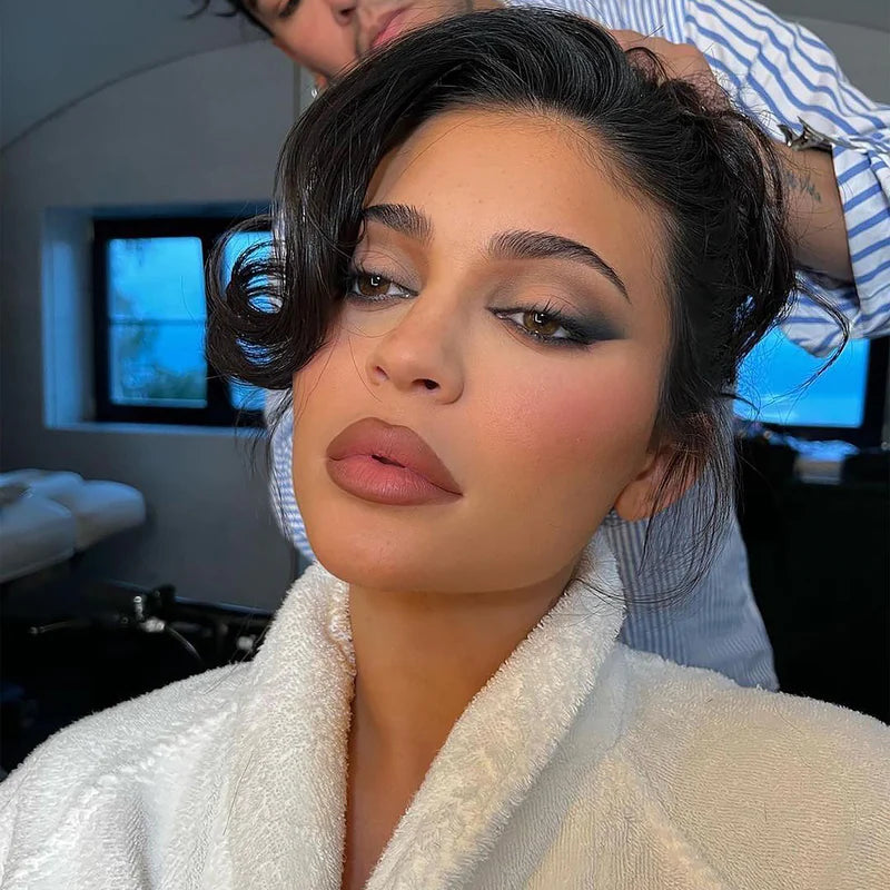 Winter Kissed Pressed Blush Powder